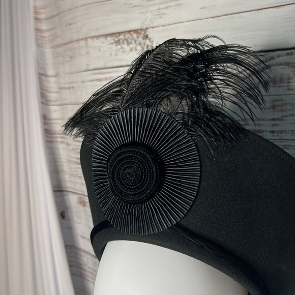 Ostrich Feather Wool Hat - Picture 12 of 15